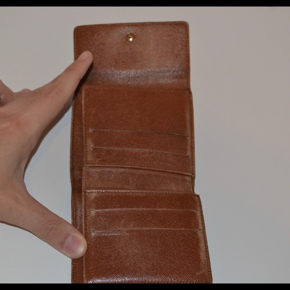 Louis Vuitton wallet - Picture 4 of 4